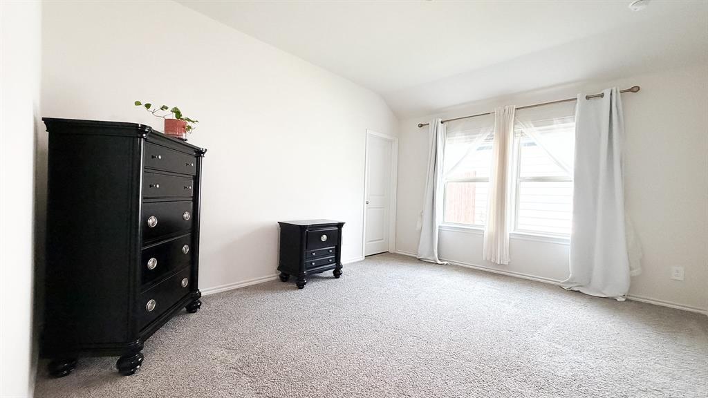 702 Sunlight Loop Property Photo 14