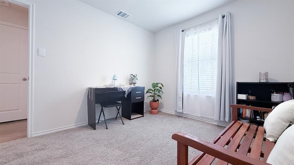 702 Sunlight Loop Property Photo 21
