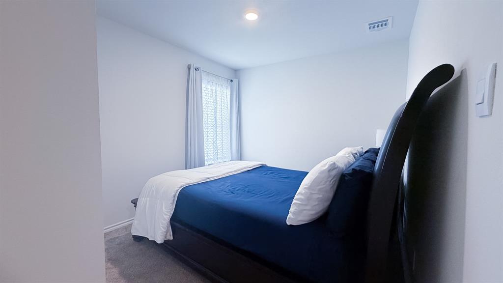 702 Sunlight Loop Property Photo 23