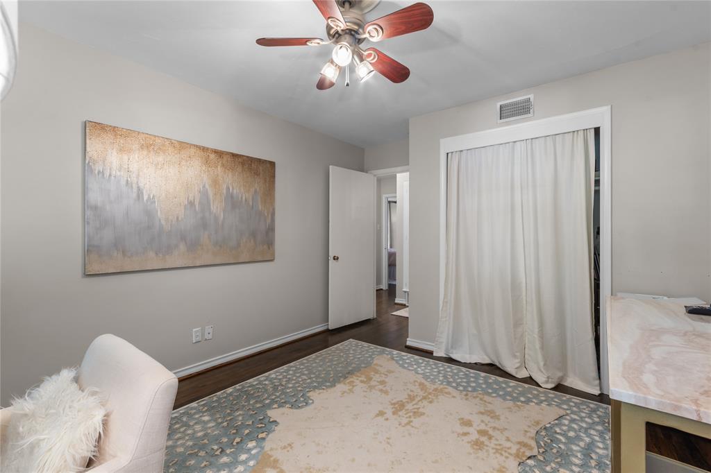 11621 Tuscany Way Property Photo 21