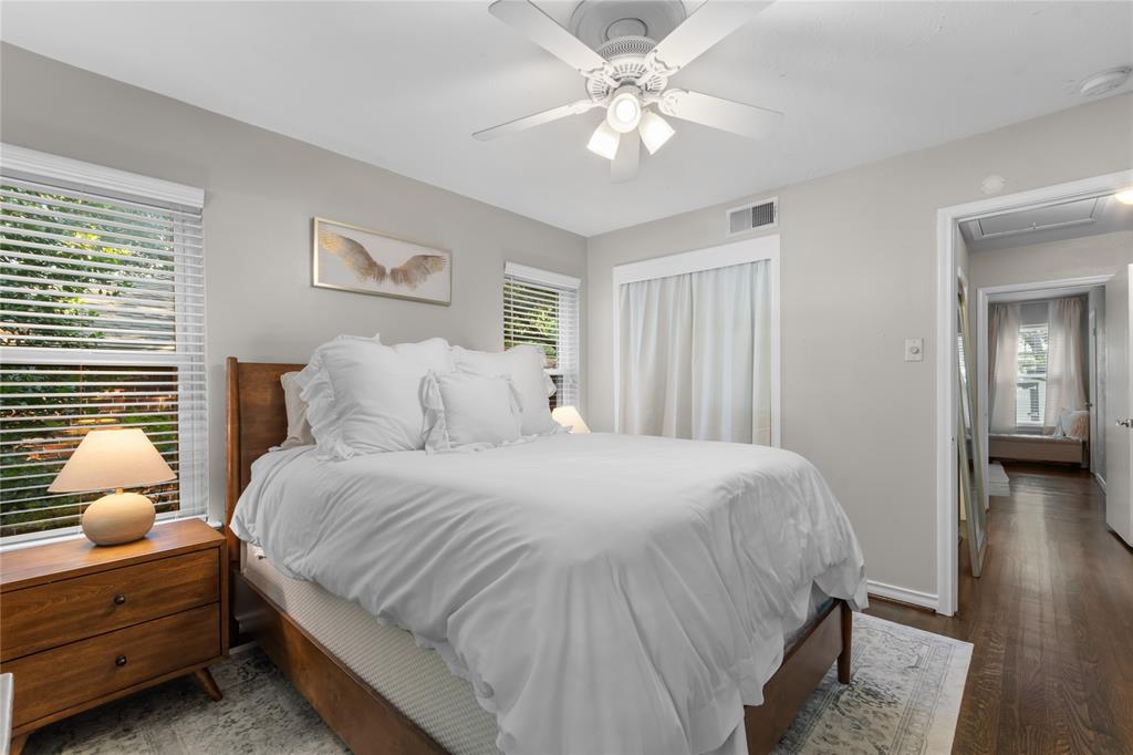 11621 Tuscany Way Property Photo 23