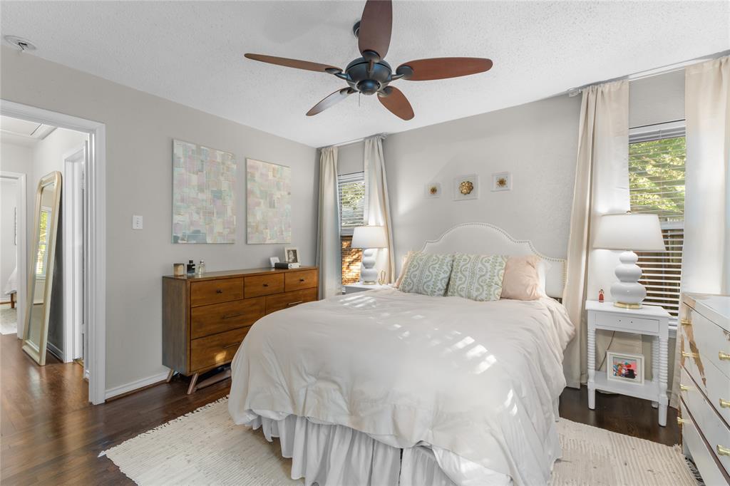 11621 Tuscany Way Property Photo 27