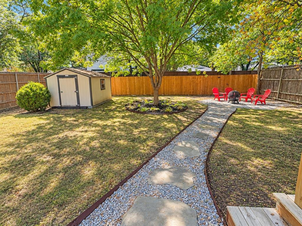11621 Tuscany Way Property Photo 33