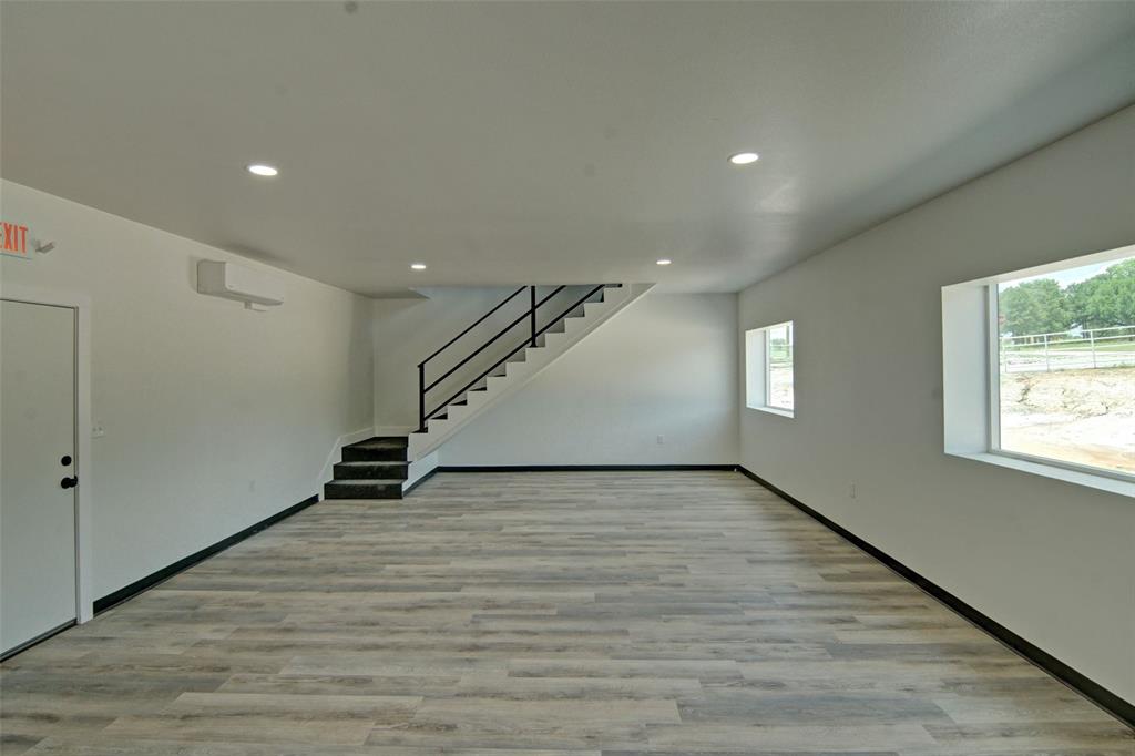 589 Cr 3597 Property Photo 12