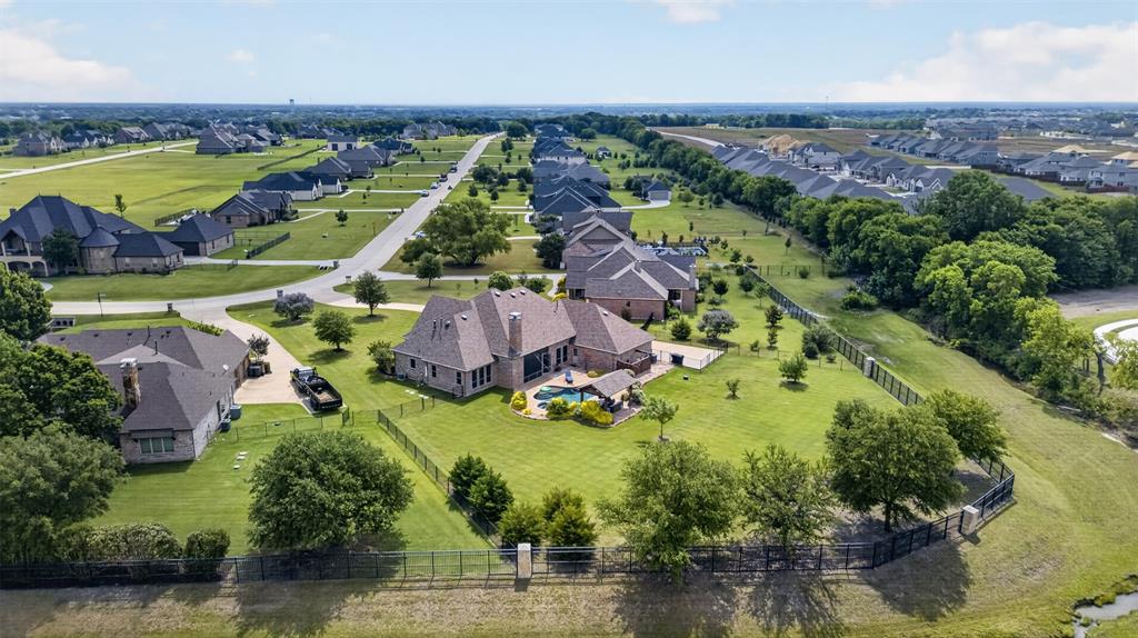 4408 Lake Breeze Drive Property Photo 3