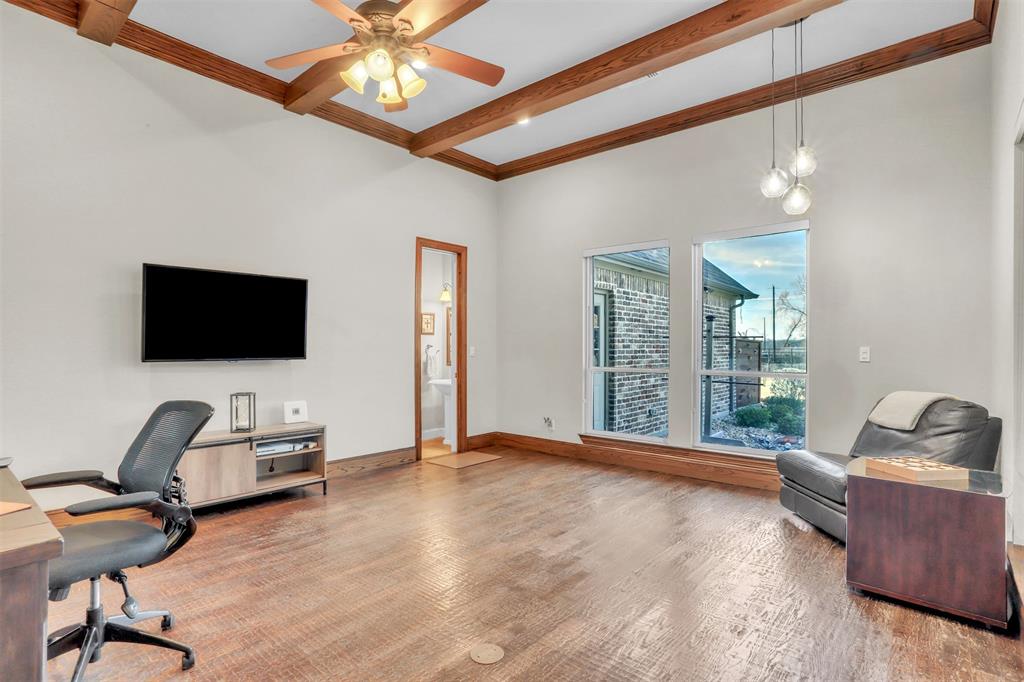 4408 Lake Breeze Drive Property Photo 11