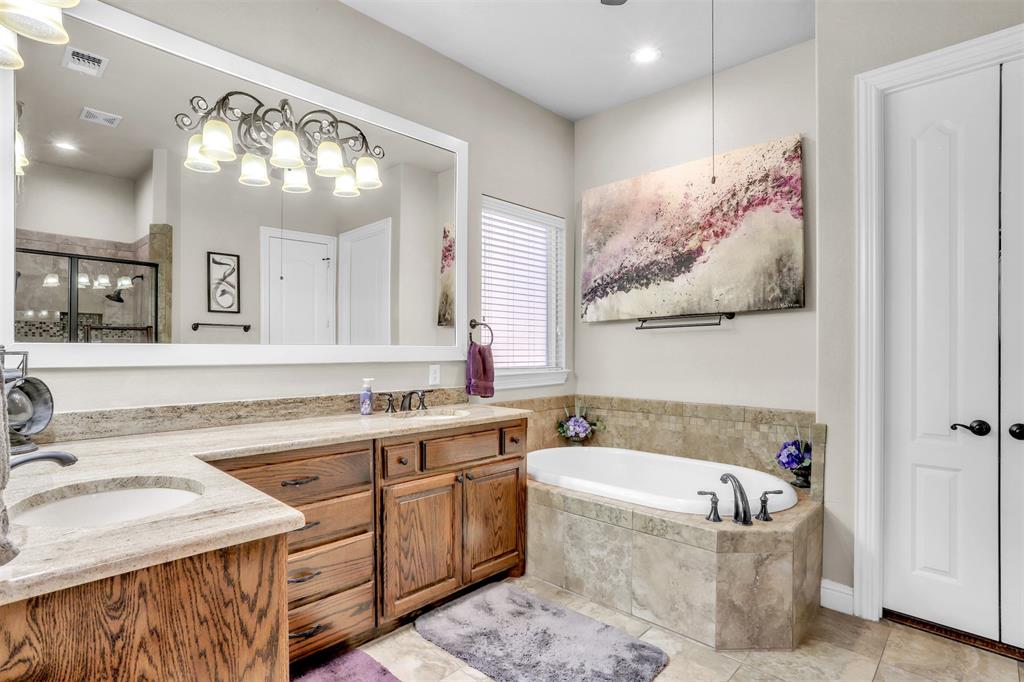 4408 Lake Breeze Drive Property Photo 17