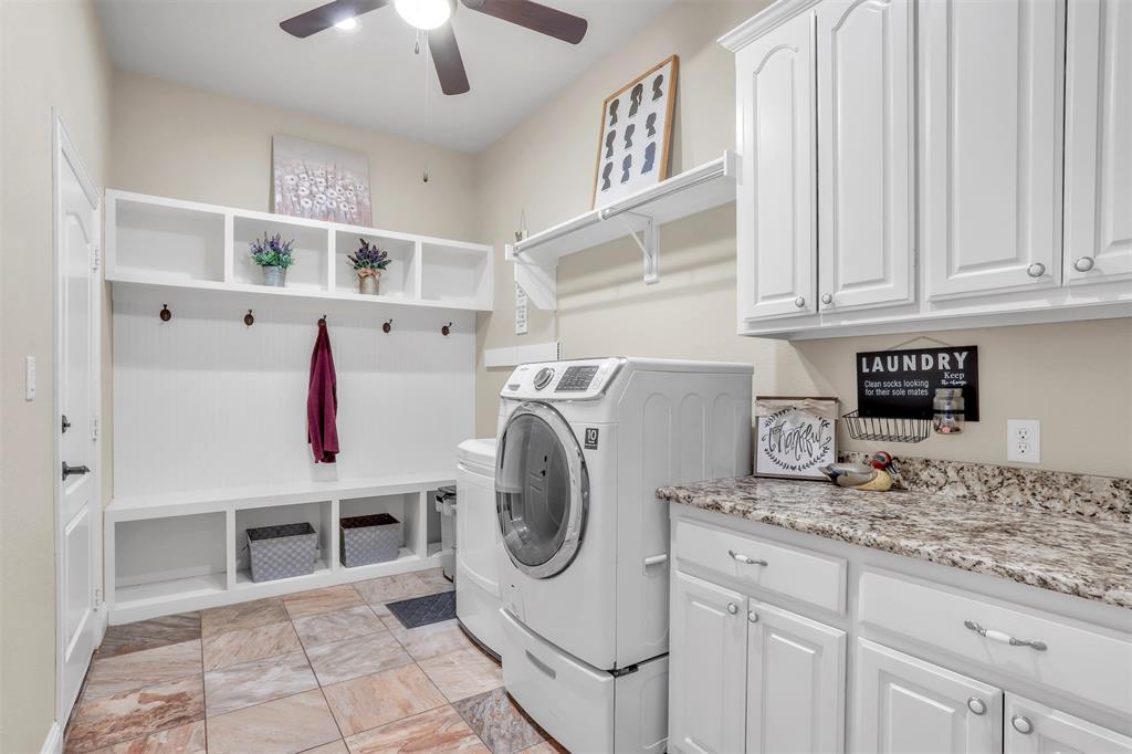 4408 Lake Breeze Drive Property Photo 24