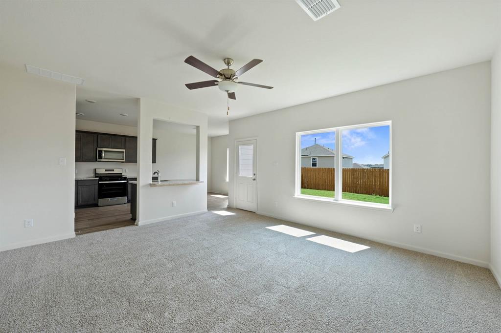 8413 Silverbow Drive Property Photo 4