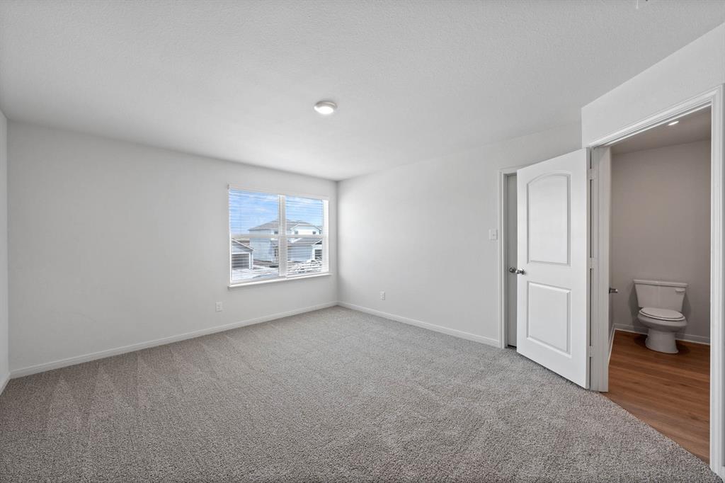 8413 Silverbow Drive Property Photo 11