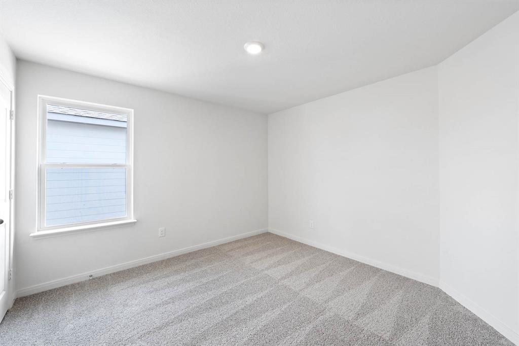 8413 Silverbow Drive Property Photo 15