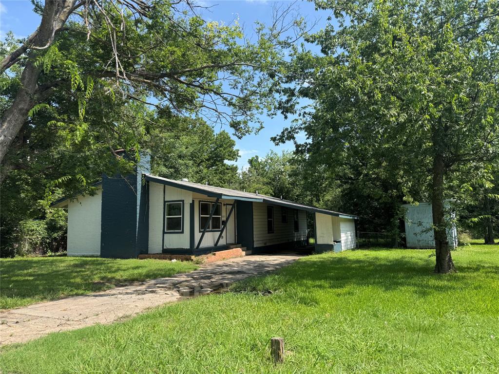 1605 Jackson Street Property Photo 1