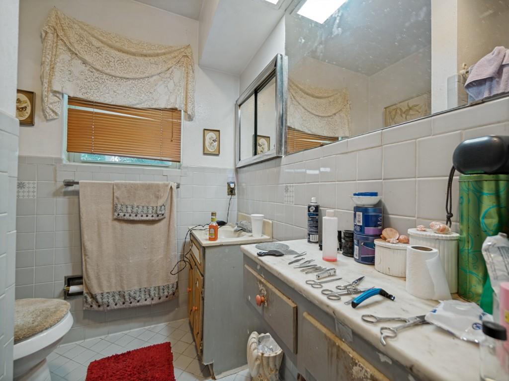 5511 Singing Hills Drive Property Photo 10