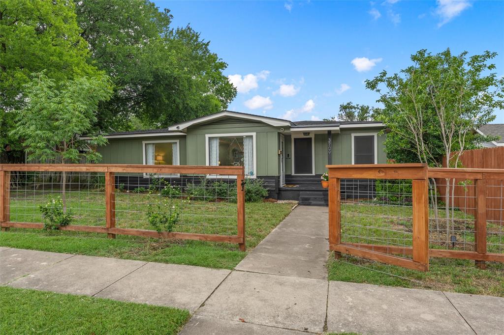 3709 Parkwood Street Property Photo 1