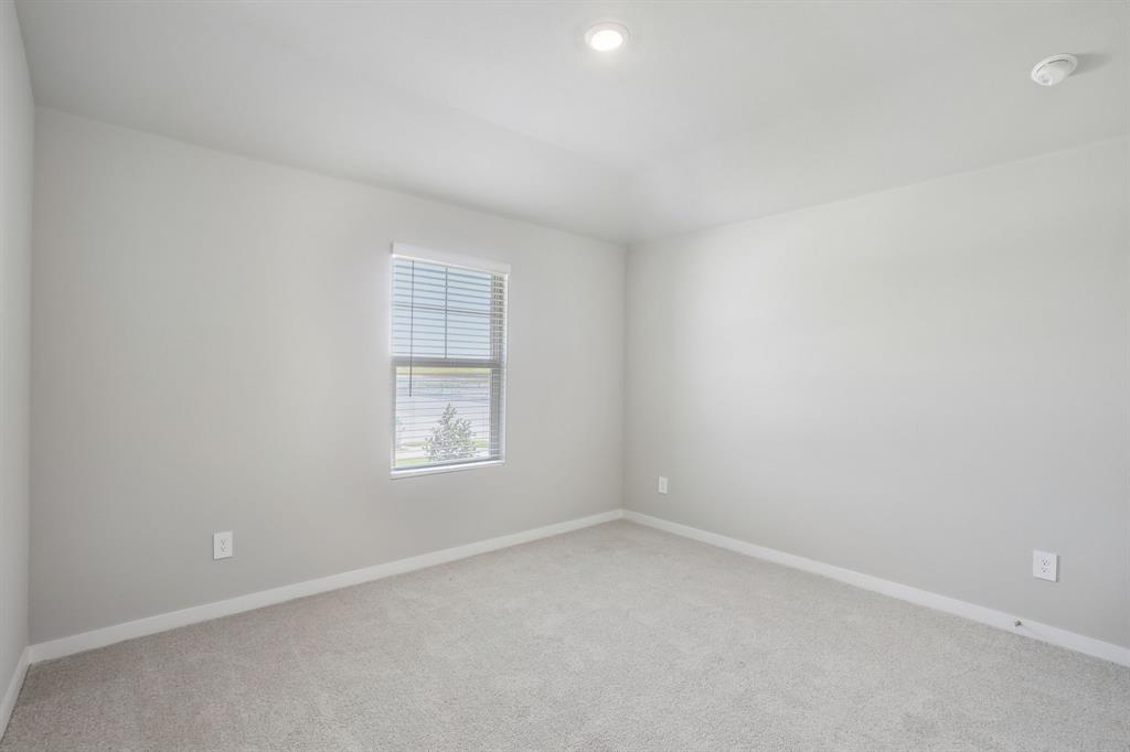 1601 Yosemite Drive Property Photo 18