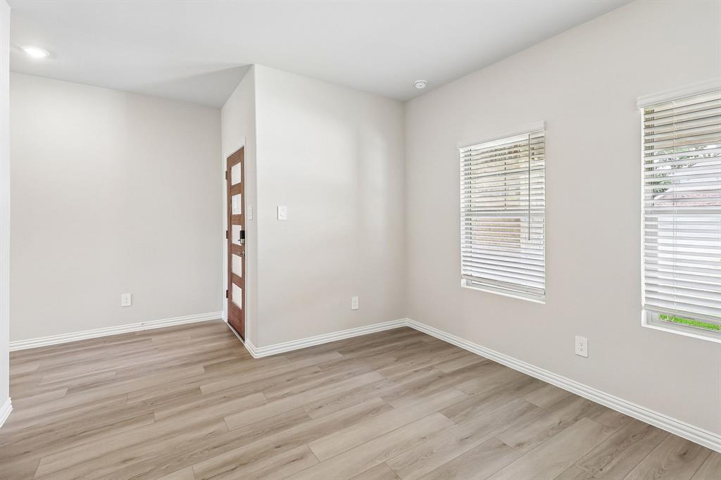 3507 Richmond Drive Property Photo 5