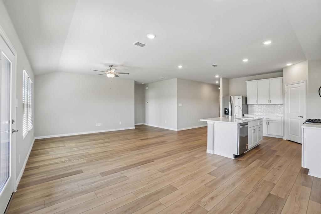 3503 Richmond Drive Property Photo 12