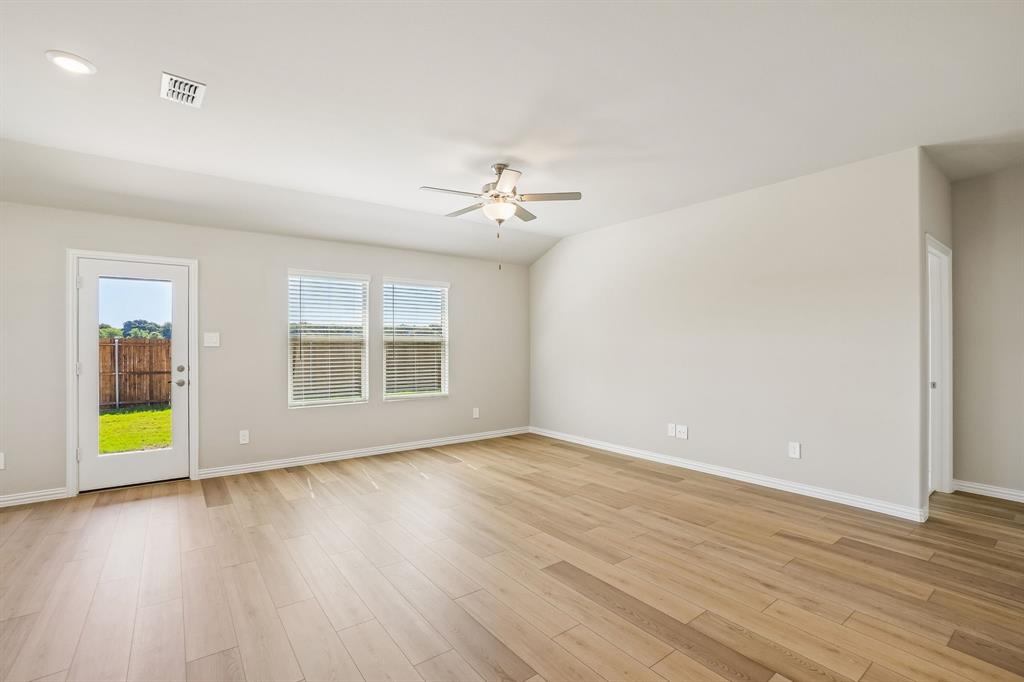 3503 Richmond Drive Property Photo 13