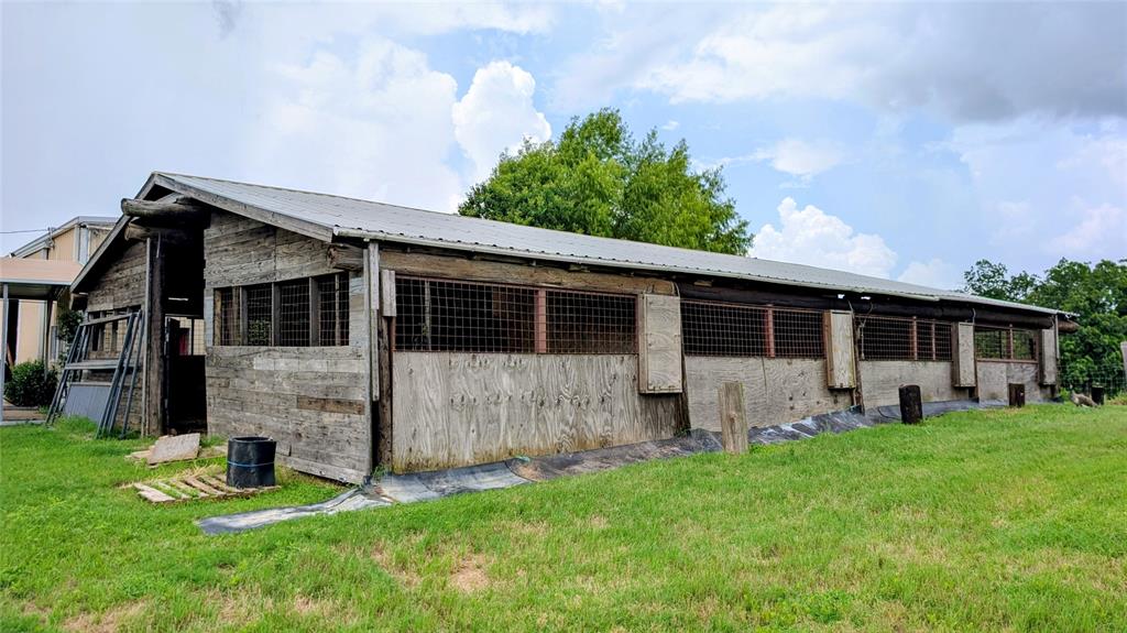 458 Fm 1600 Property Photo 18