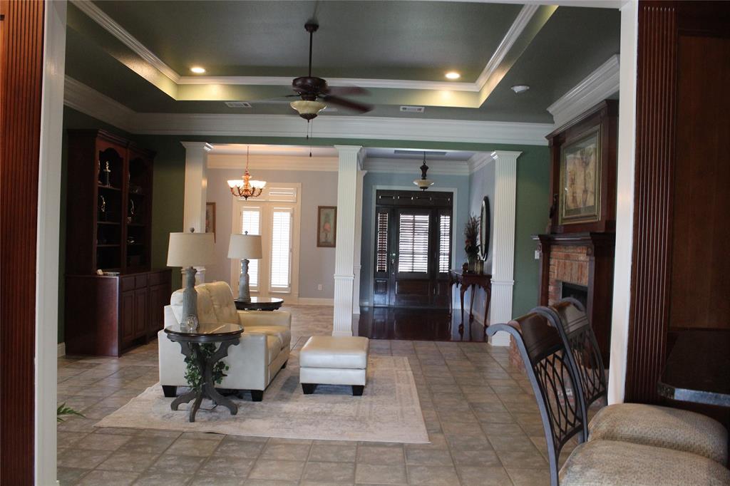 532 Hunters Run Property Photo 5