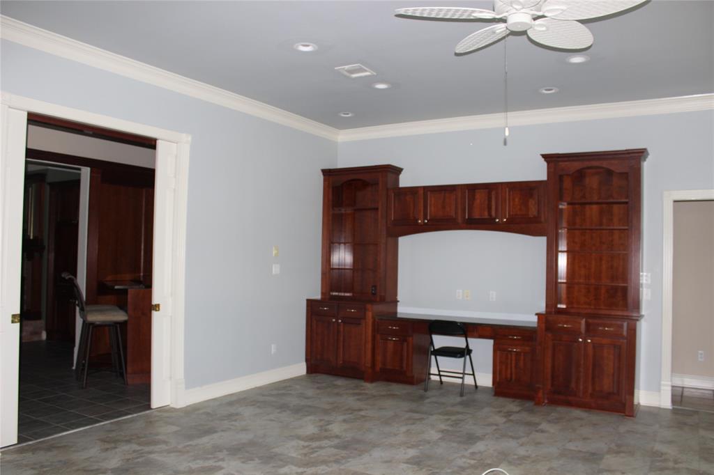 532 Hunters Run Property Photo 11
