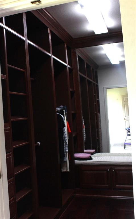532 Hunters Run Property Photo 17