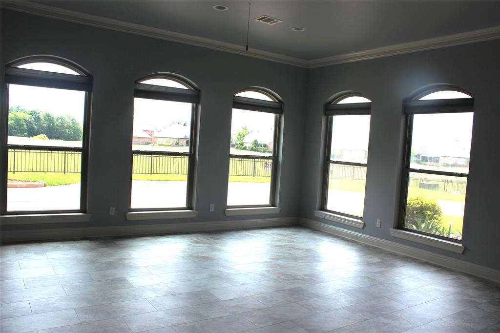 532 Hunters Run Property Photo 18