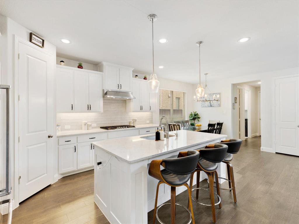 15714 Crape Myrtle Road Property Photo 8