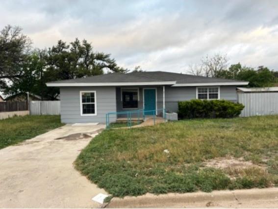 15 Burleson Property Photo 1