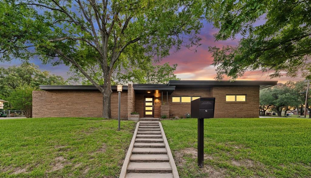 511 Sunset Street Property Photo 1