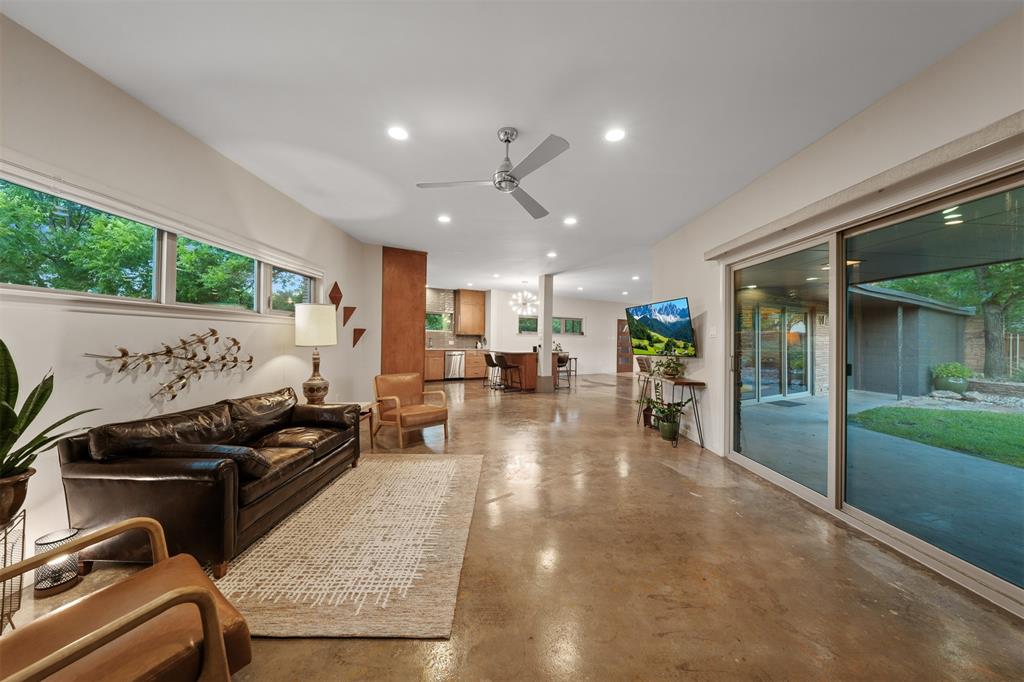 511 Sunset Street Property Photo 13