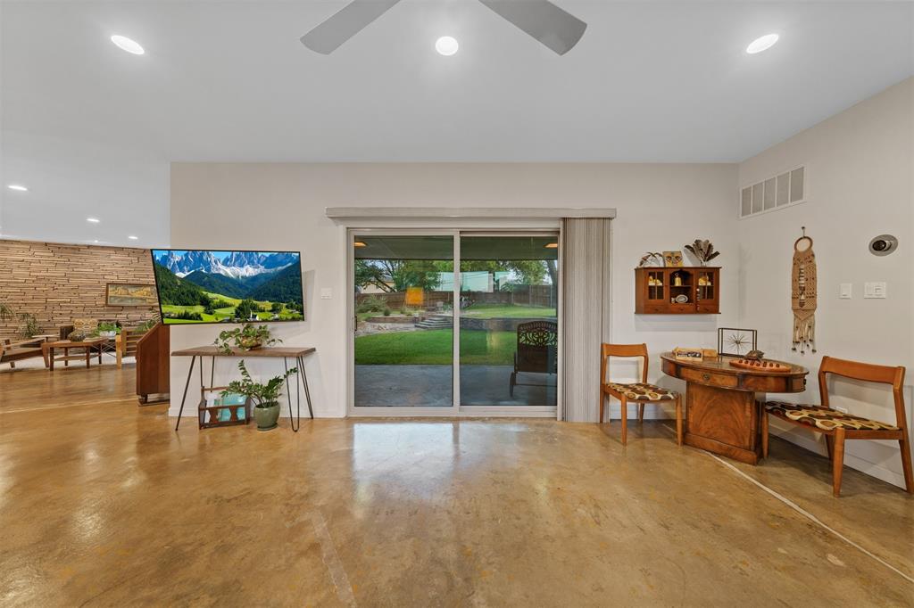 511 Sunset Street Property Photo 14