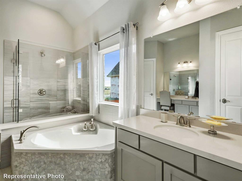 1317 Staffords Point Lane Property Photo 9