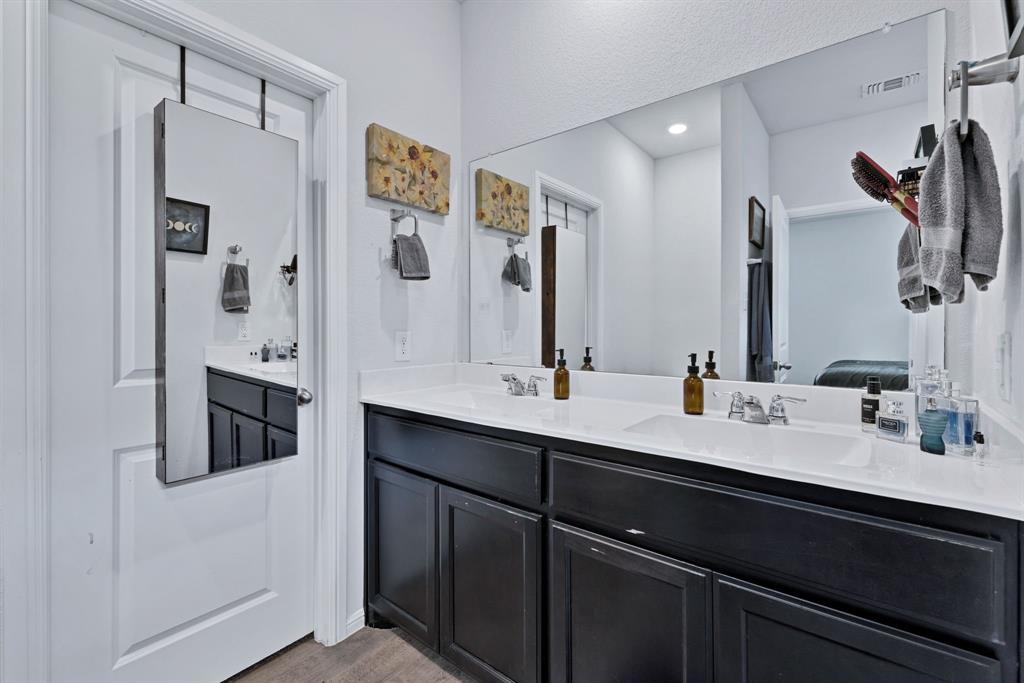 8413 Wildwest Drive Property Photo 15