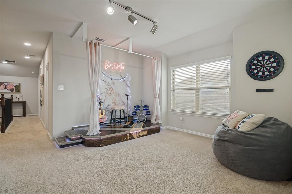 2062 Avondown Road Property Photo 21