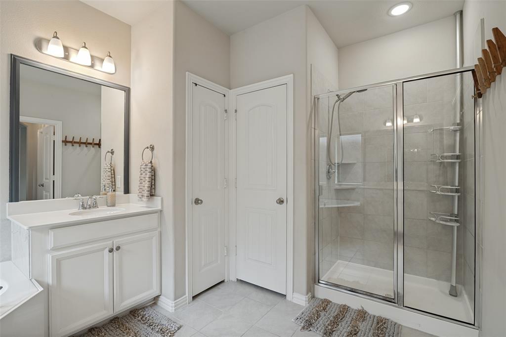 2062 Avondown Road Property Photo 28