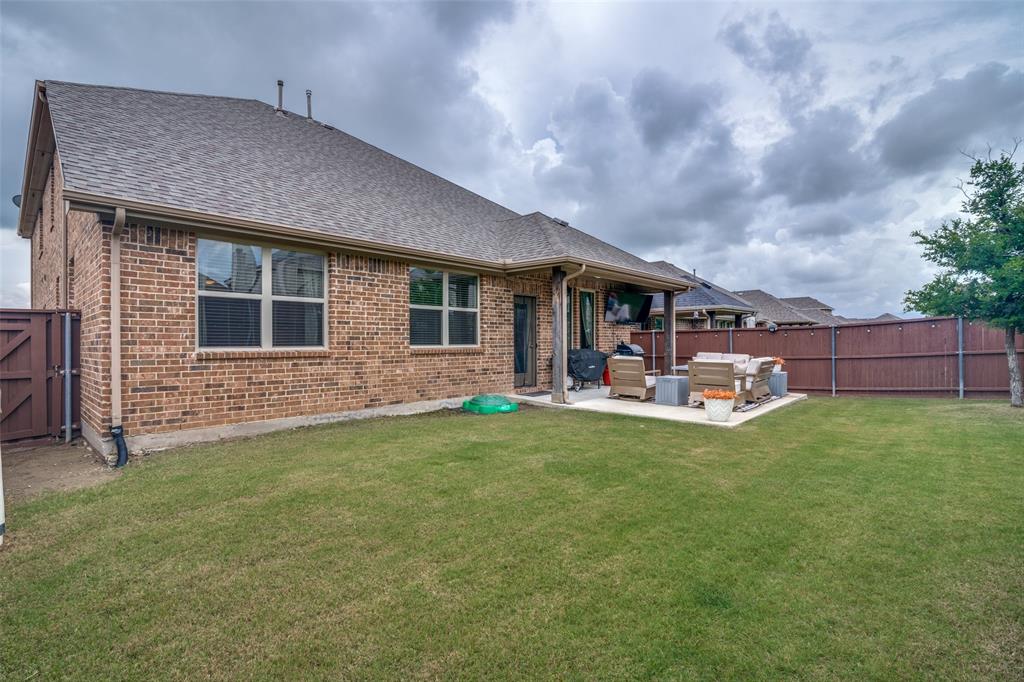 2062 Avondown Road Property Photo 33