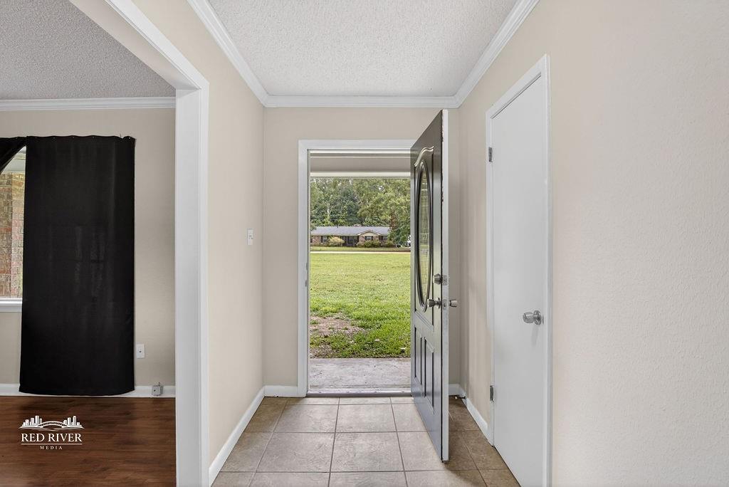 193 5th Avenue Property Photo 4