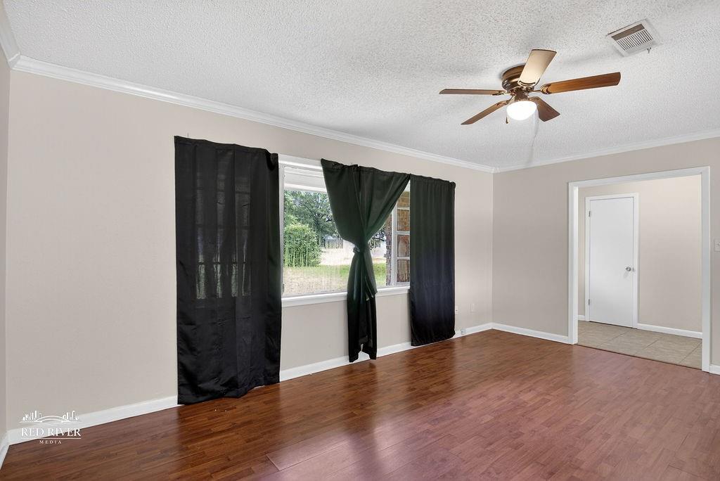 193 5th Avenue Property Photo 6