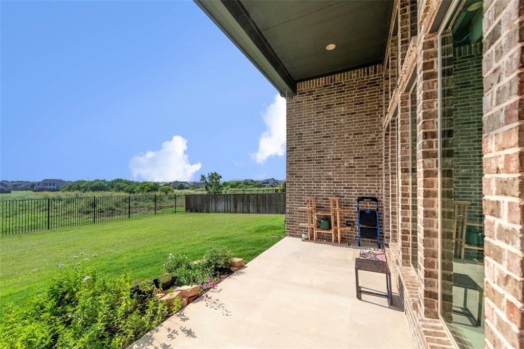 7013 Salmon Springs Drive Property Photo 40