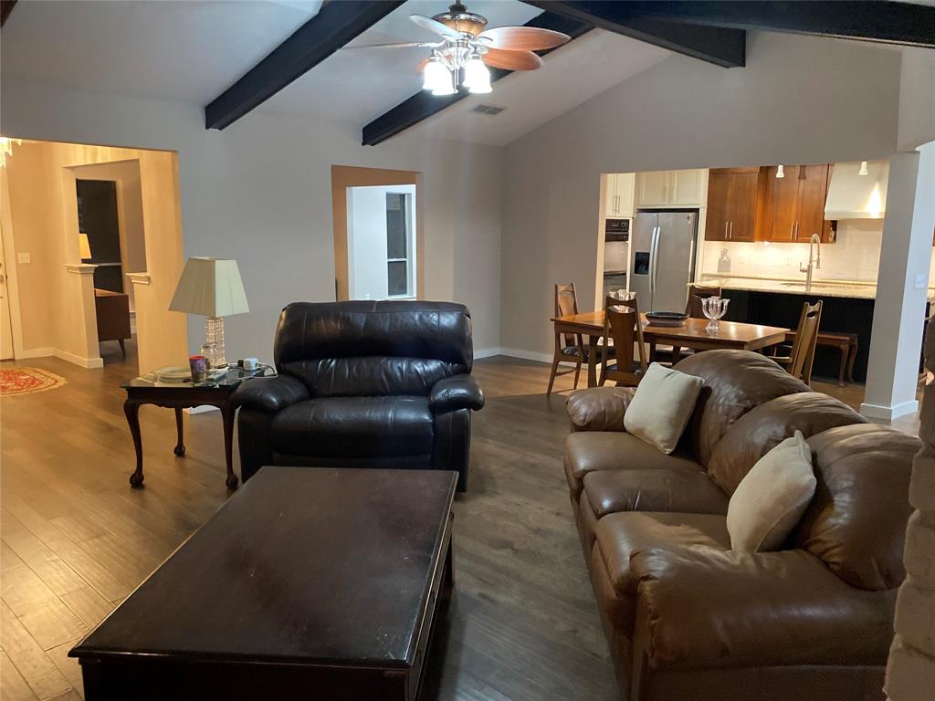2225 Stone Creek Drive Property Photo 17