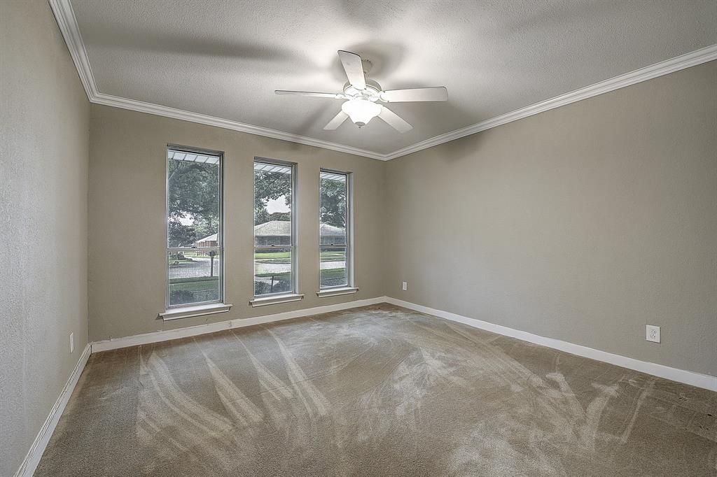 2225 Stone Creek Drive Property Photo 32