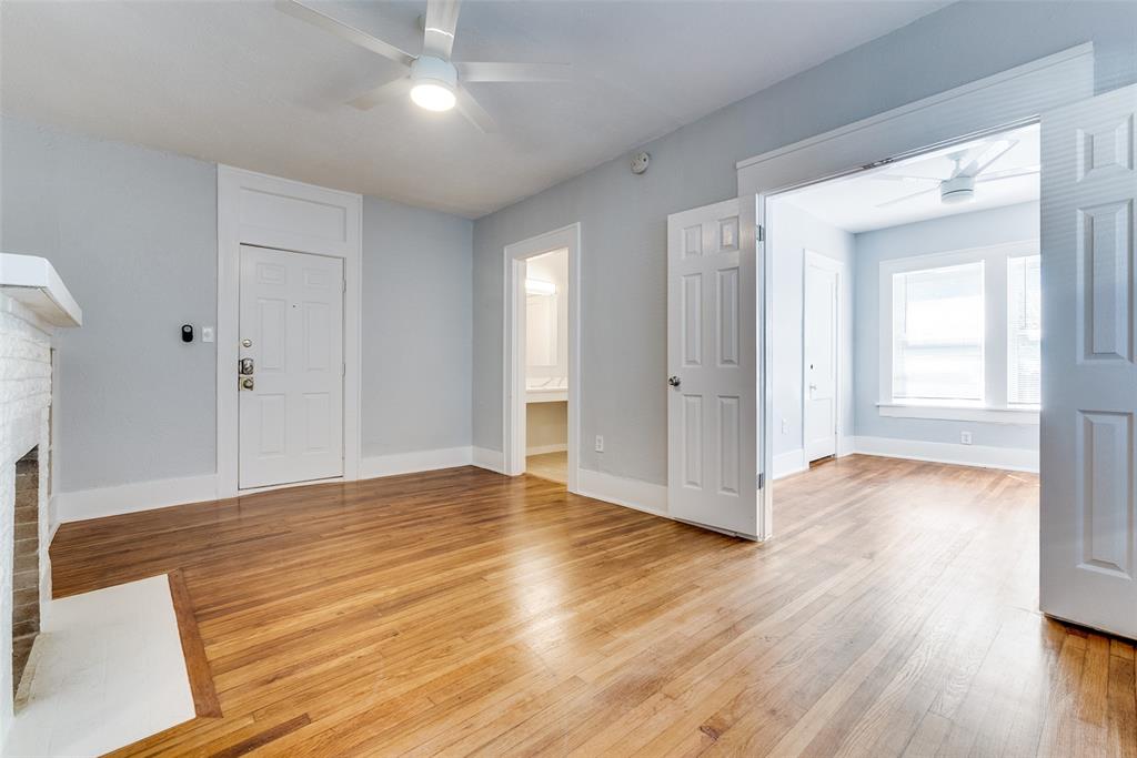 5211 Worth Street Property Photo 8