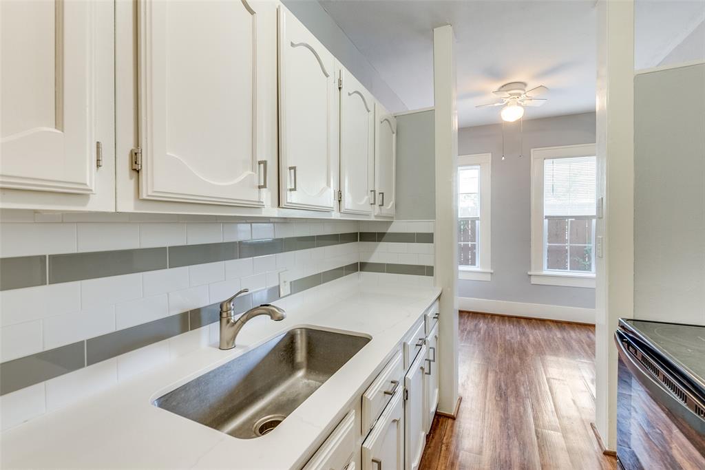 5211 Worth Street Property Photo 22