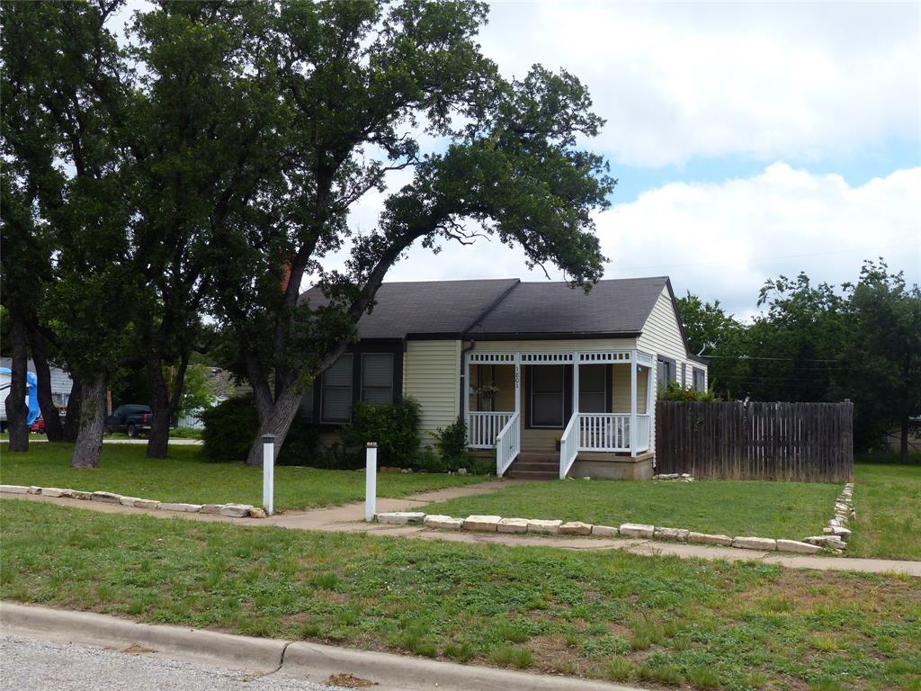 1801 Pine Property Photo 8