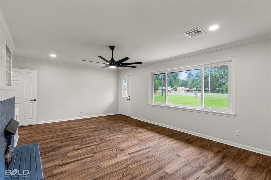 2918 Bonnieview Road Property Photo 10