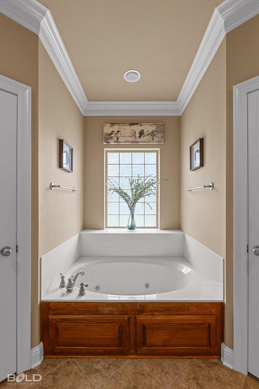 125 Horseguards Avenue Property Photo 25
