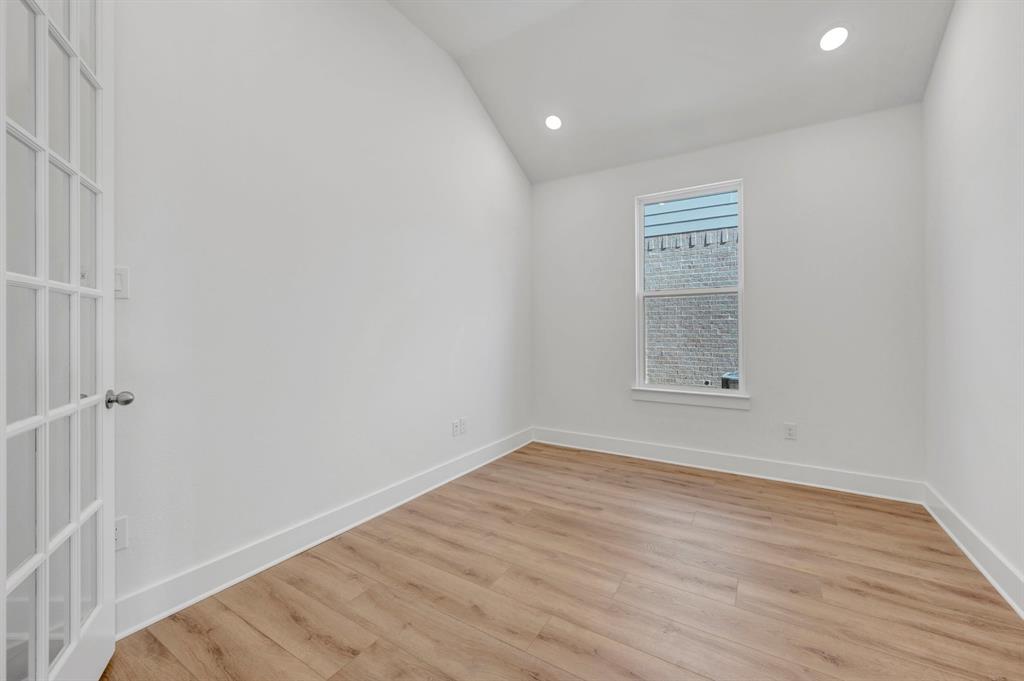 1728 Nesting Robin Lane Property Photo 6