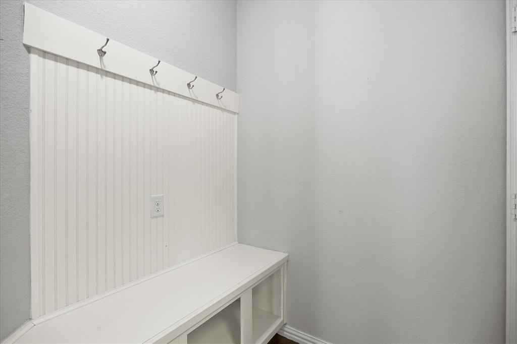 2202 Blue Harbor Way Property Photo 16