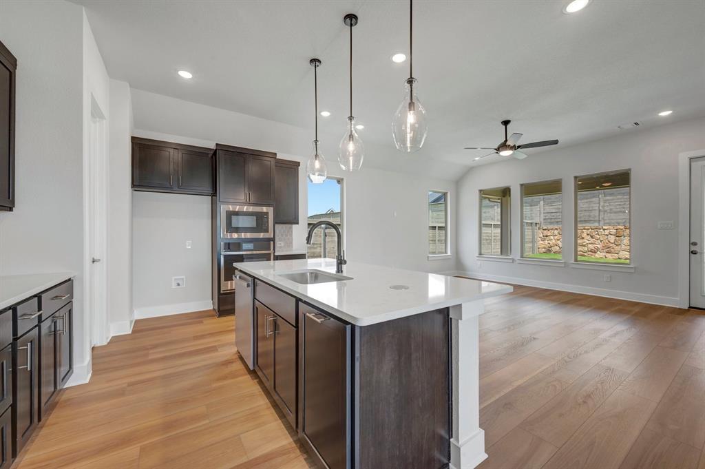 11736 Edgewood Drive Property Photo 7